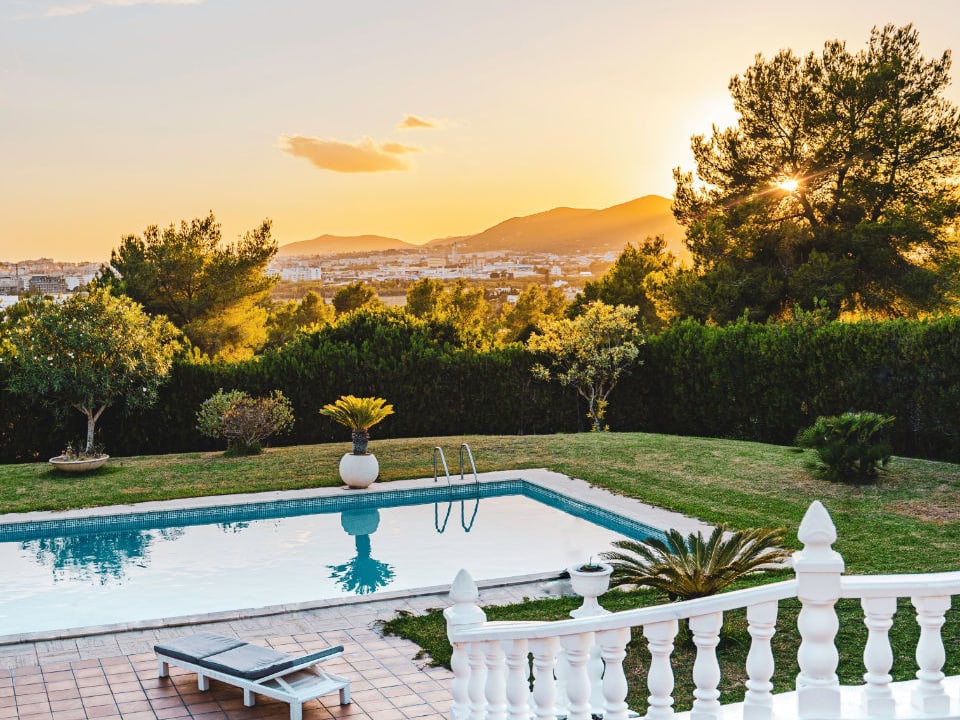 ibiza the beckam law