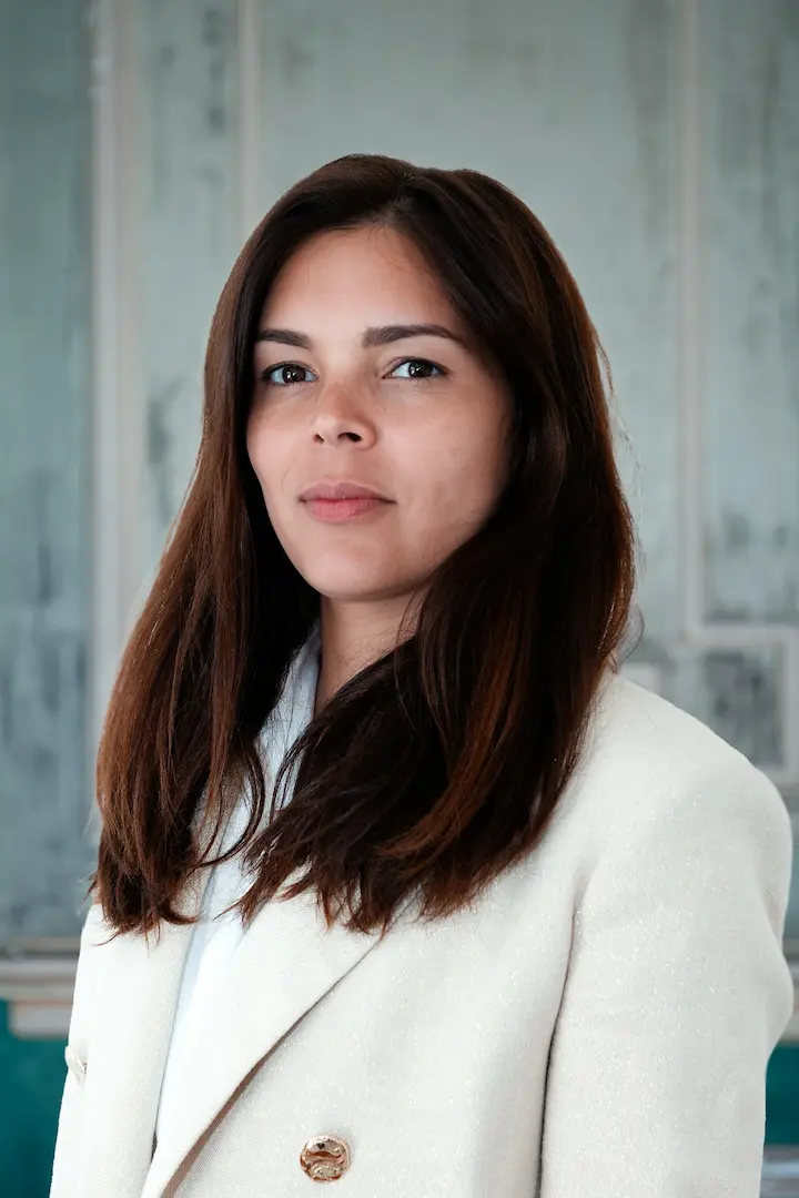 Photo profile from our Office Manager